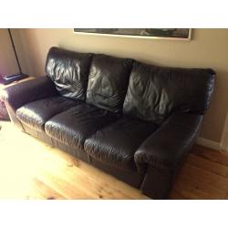 BROWN LEATHER 3 & 2 SEATER SUITE